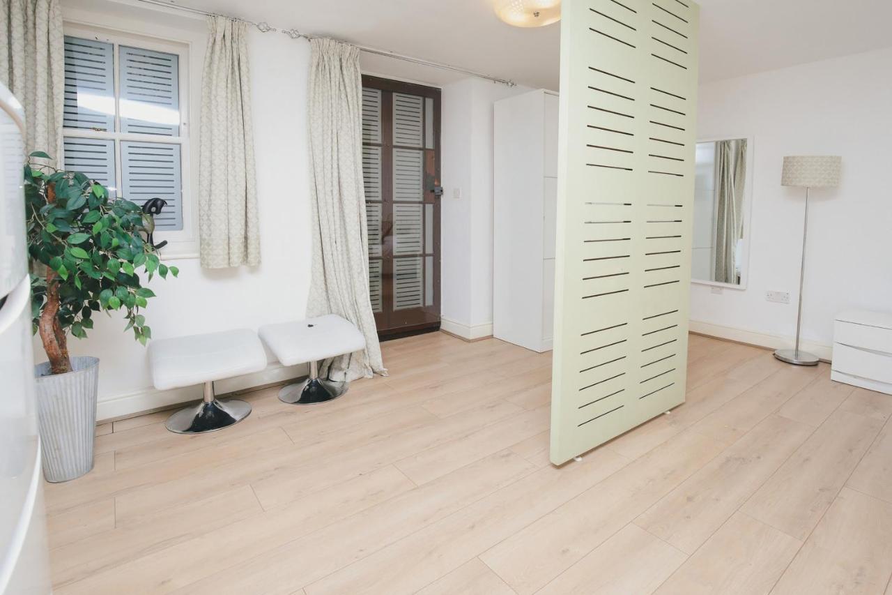 Cambridge City Studios By Payman Club Bagian luar foto